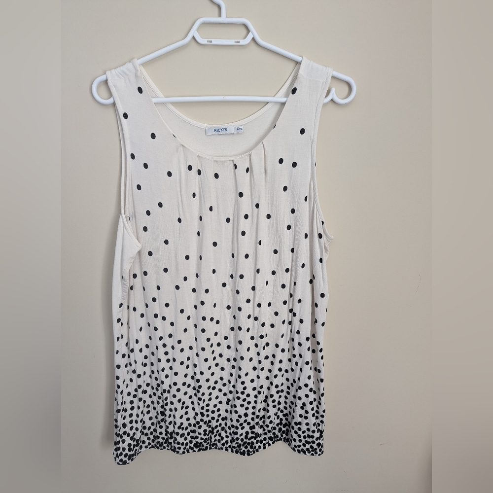Ricki' XL Cotton Polka Dot Bubble Hem Blouse